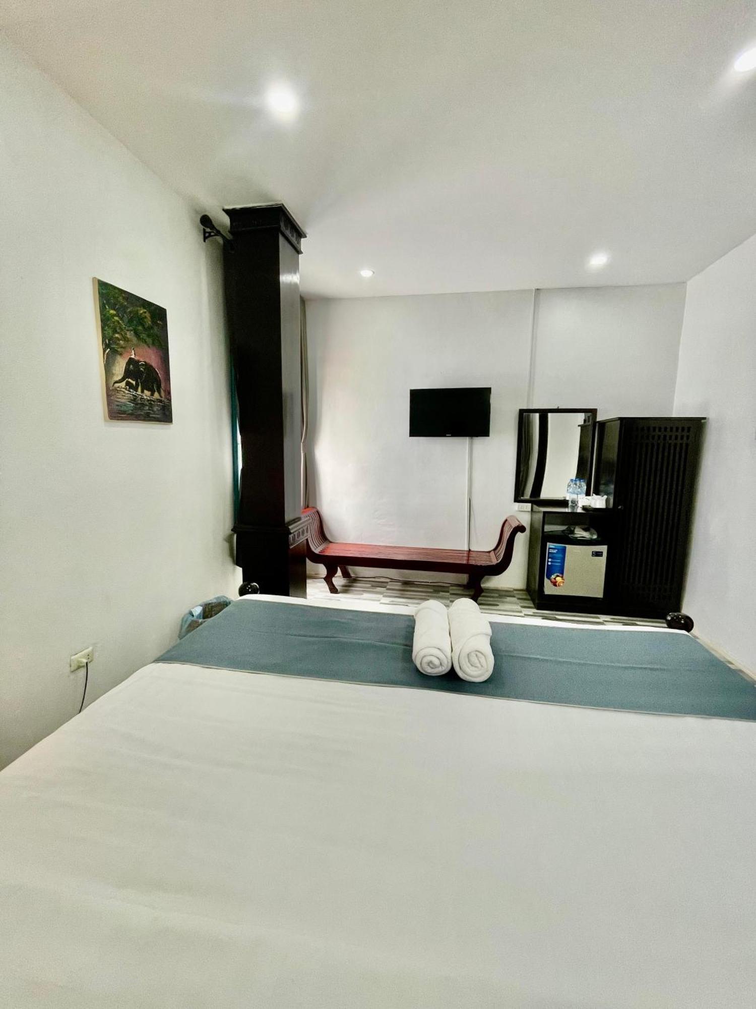 Villa Merry Lao Ban Aphay 琅勃拉邦 外观 照片